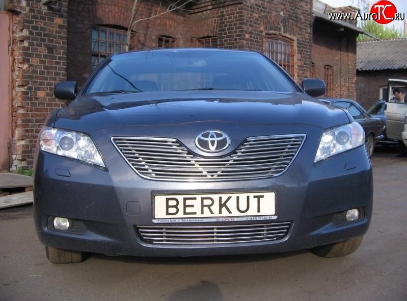 5 199 р. Декоративная вставка воздухозаборника Berkut Toyota Camry XV40 рестайлинг (2009-2011)  с доставкой в г. Йошкар-Ола