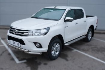 46 799 р. Порожки для ног (труба Ø63) SLITKOFF  Toyota Hilux  AN120 (2016-2020) дорестайлинг (лист - нержавейка, профиль - нержавейка)  с доставкой в г. Йошкар-Ола. Увеличить фотографию 4