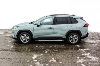 19 749 р. Пороги алюминиевые Slitkoff  Toyota RAV4  XA50 (2018-2024) 5 дв. дорестайлинг (Standart Silver)  с доставкой в г. Йошкар-Ола. Увеличить фотографию 3