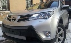 1 539 р. Сетка верхнего воздухозаборника переднего бампера Russtal  Toyota RAV4  XA40 (2012-2015) 5 дв. дорестайлинг (хром)  с доставкой в г. Йошкар-Ола. Увеличить фотографию 3